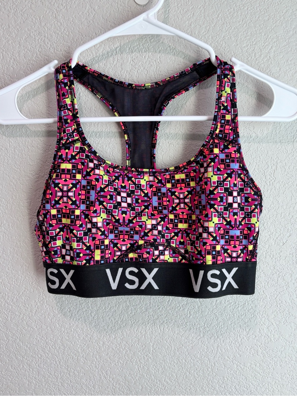 Victoria's Secret VSX The Player Racerback Sports Bra Women’s Size Medium
